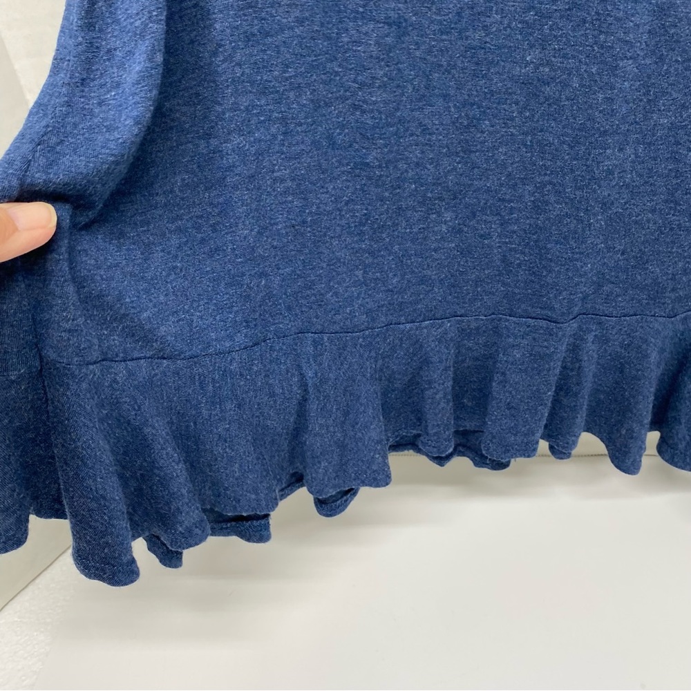 Bobeau Short Sleeve Blue Ruffle Top Size Small Ruffle Sleeves and Ruffle Bottom - Picture 5 of 11